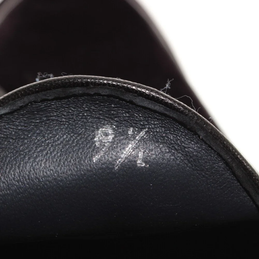 Di Bianco NWB Slip On Tasseled Loafers Size 9.5 US in Dark Purple Velvet